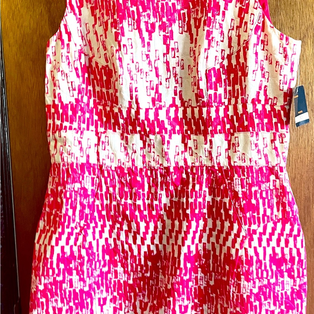 Just Taylor cream and pink size 12 knee length dress.